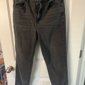 Women’s curvy Black mom Jeans American Eagle size 8